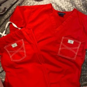 Red blue sky scrub set